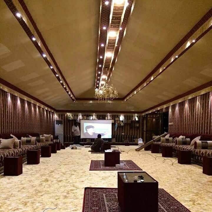 بناء مجالس خارجية